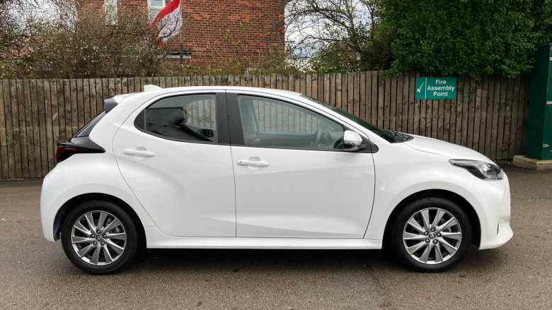 Toyota Yaris 1.5 Hybrid Icon 5dr CVT Hybrid Hatchback